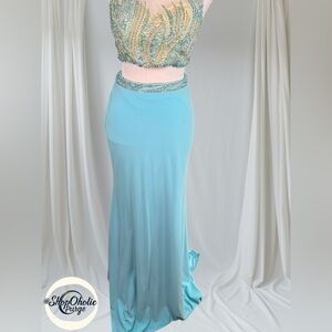 Gown Dress Water Blue two Piece Heavily Beaded Formal Gown Size 4 Dress